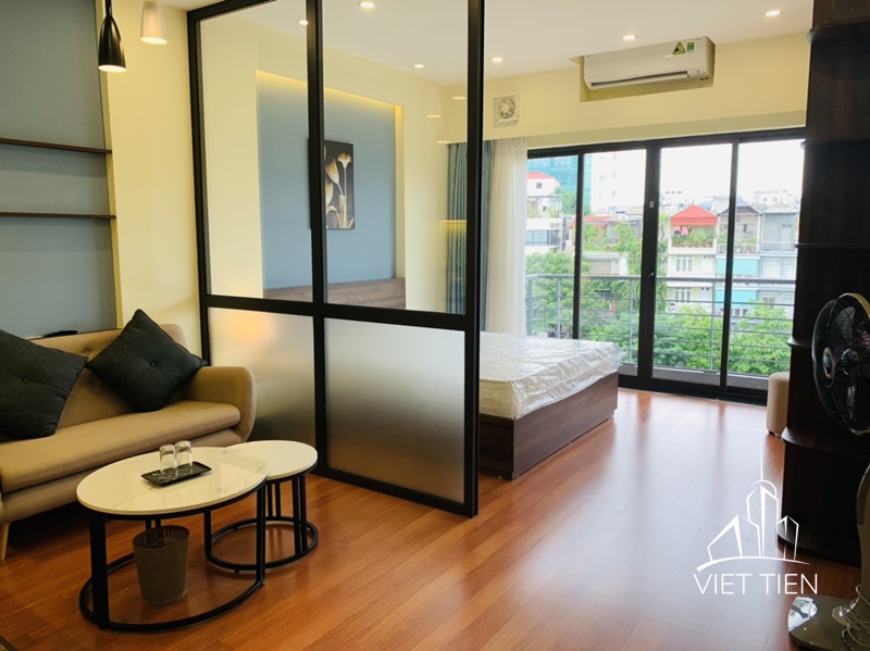 Lake view studio apartment on Vu Mien Street ID 0197