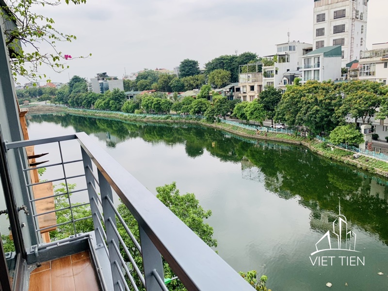 Lake view studio apartment on Vu Mien Street ID 0197