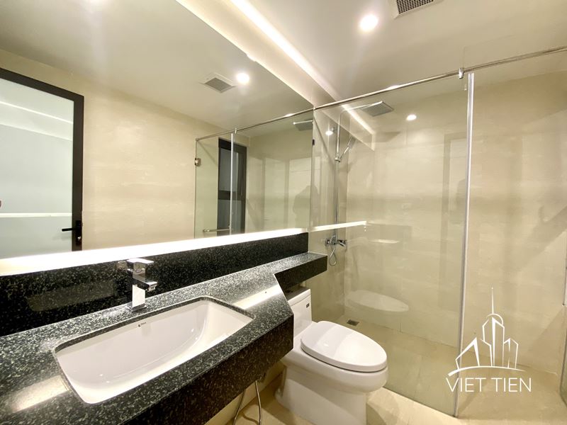 Modern 2 Bedroom Apartment, First floor on Xuan Dieu street ID 0201