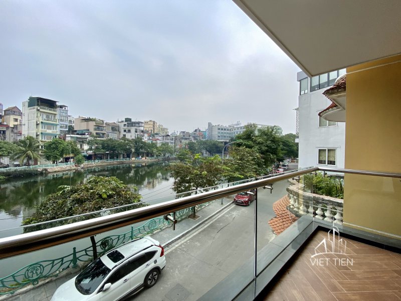 Lake view spacious cozy 3 bedrooms with balcony for rent on Vu Mien ID 0206