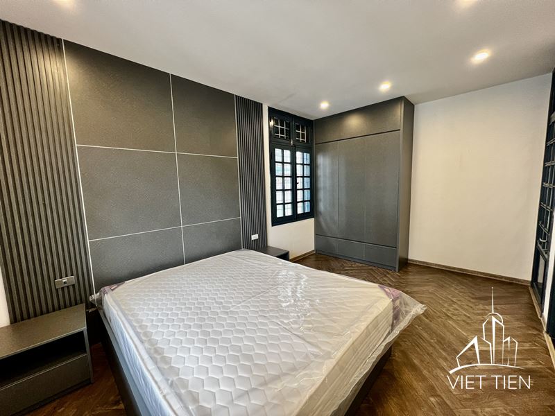 Huge Balcony 2 Bedroom Apartment on Xuan Dieu street ID 0210