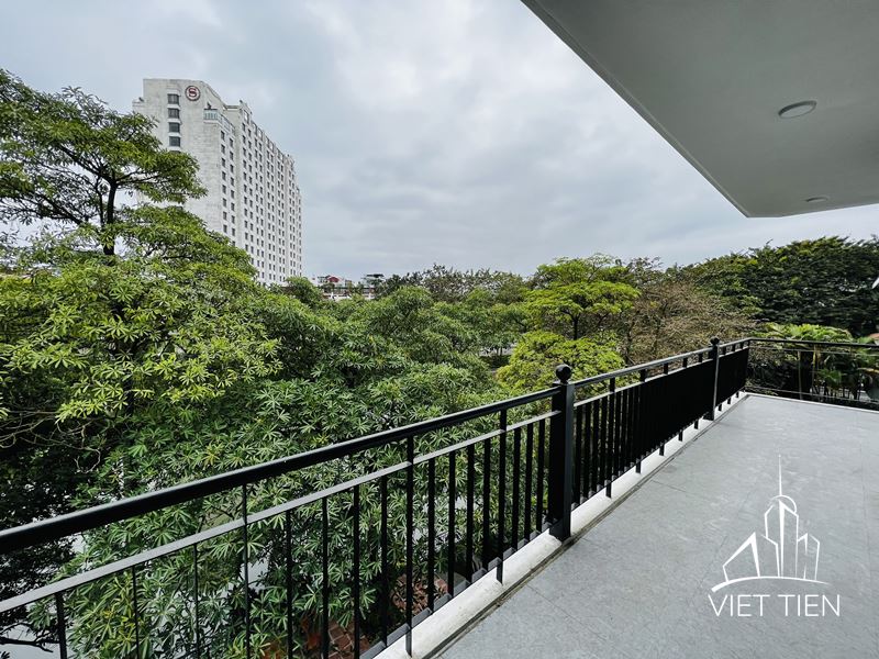 Huge Balcony 2 Bedroom Apartment on Xuan Dieu street ID 0210