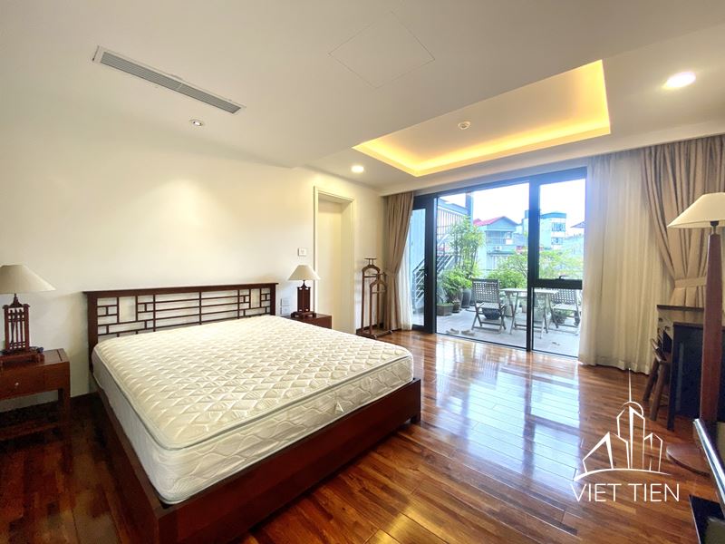 Spacious 3 Bedroom Apartment On Xuan Dieu street ID 0214