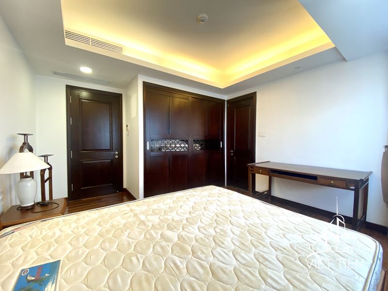 Spacious 3 Bedroom Apartment On Xuan Dieu street ID 0215