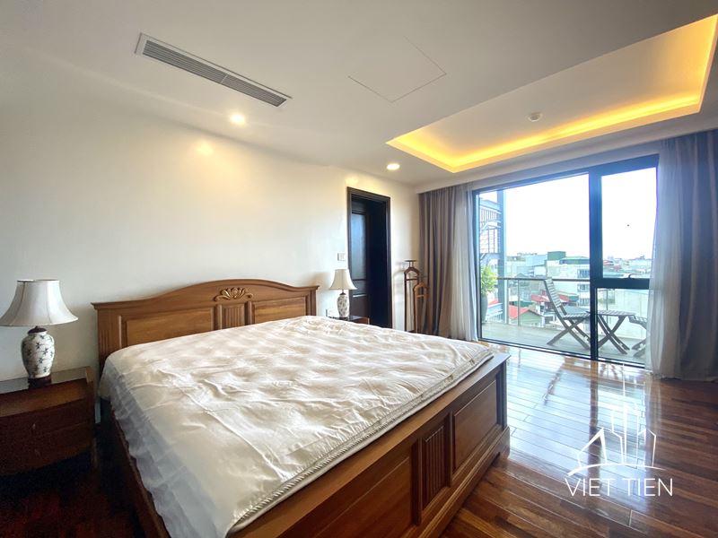 Spacious 3 Bedroom Apartment On Xuan Dieu street ID 0215