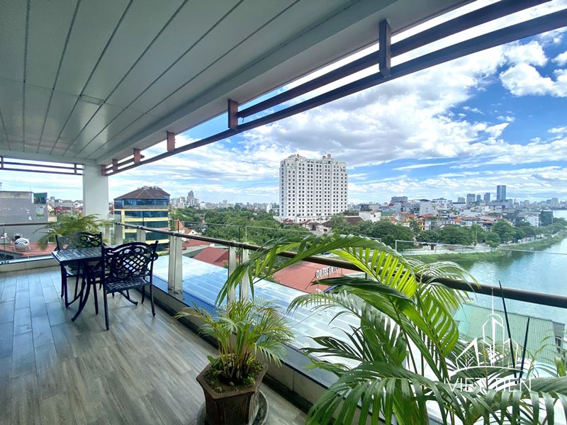 Spacious 3 Bedroom Apartment On Xuan Dieu street ID 0215