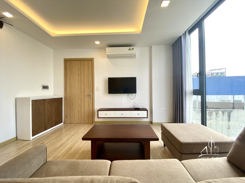 Modern cozy 2 bedroom apartment with lake view on Quang Khanh ID 0217