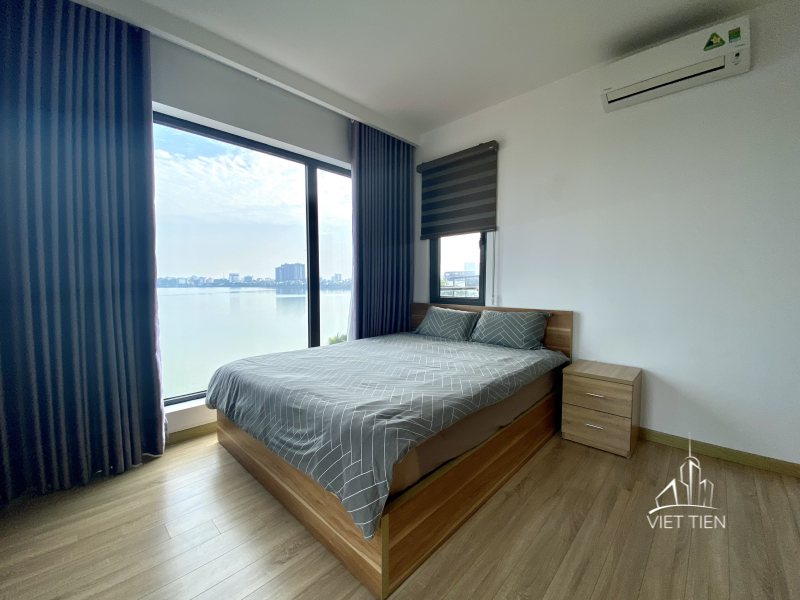 Modern cozy 2 bedroom apartment with lake view on Quang Khanh ID 0217