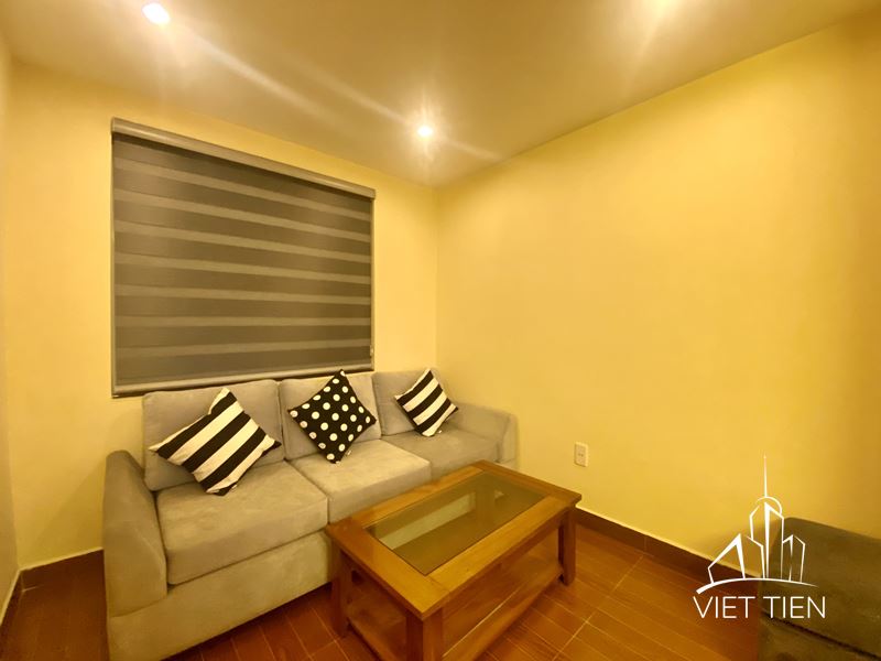 4 Bedroom Apartment on Xuan Dieu street ID 0219