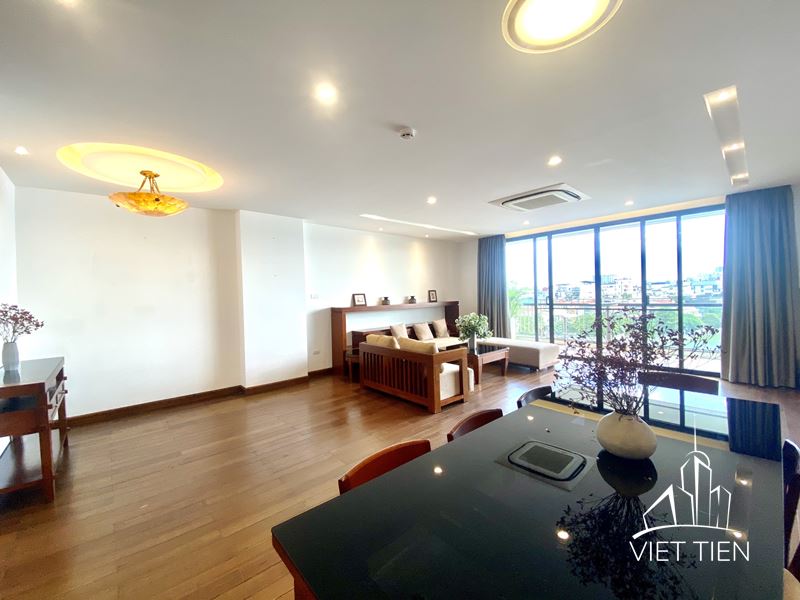 Convenient Location 4 Bedroom Apartment on Xuan Dieu street ID 0226