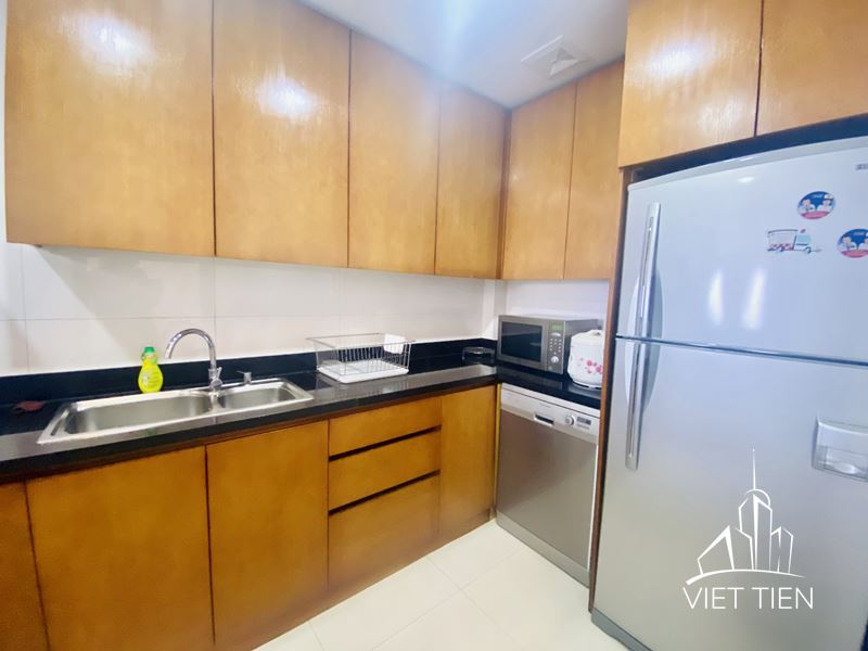 Spacious 3 Bedroom Apartment on Xuan Dieu street ID 0227