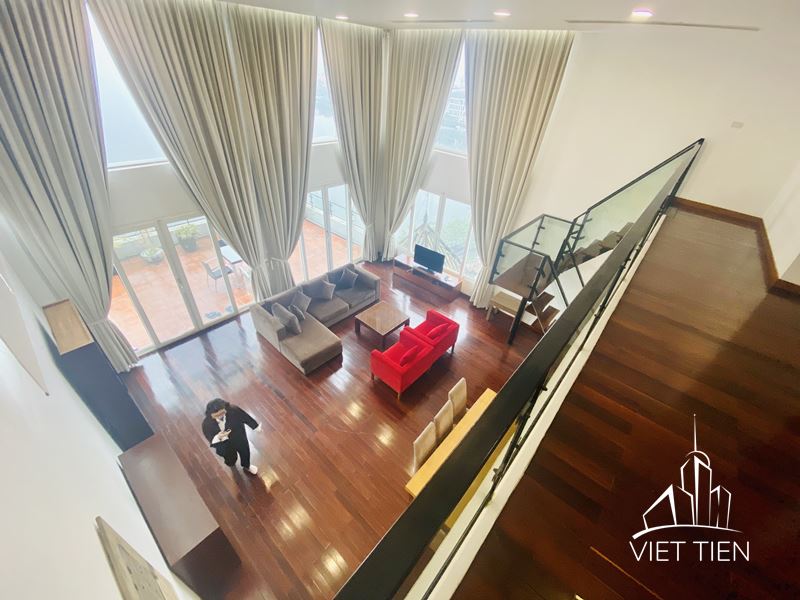 Spacious 3 Bedroom Apartment on Xuan Dieu street ID 0228