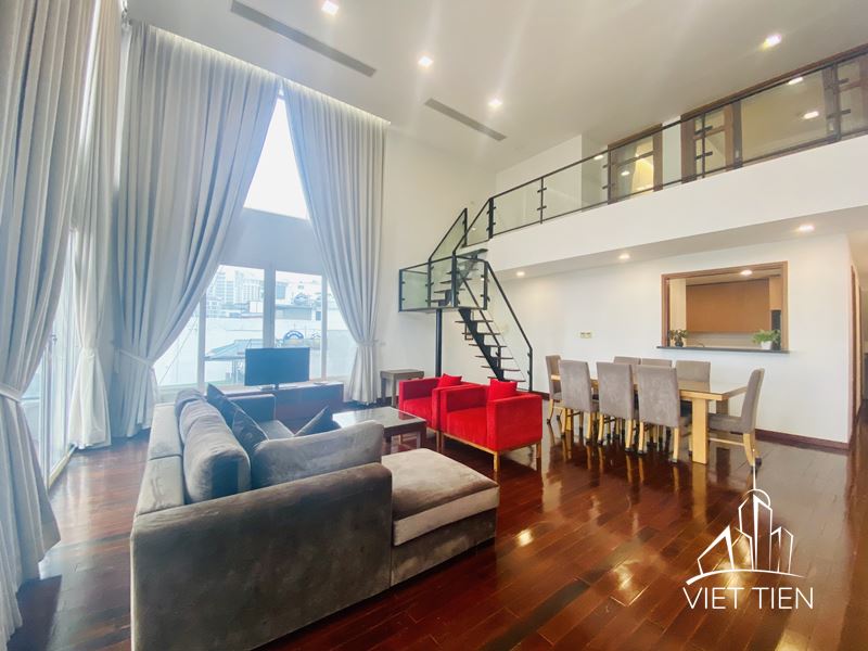 Spacious 3 Bedroom Apartment on Xuan Dieu street ID 0228