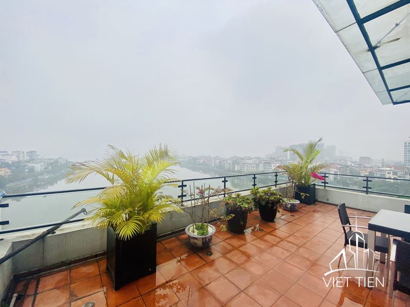 Spacious 3 Bedroom Apartment on Xuan Dieu street ID 0228