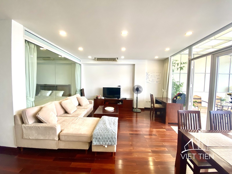 Stunning lake view 1 bedroom apartment with big terrace on Truc Bach Street ID 0235