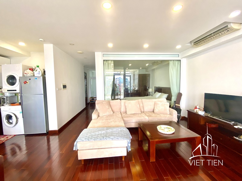 Stunning lake view 1 bedroom apartment with big terrace on Truc Bach Street ID 0235