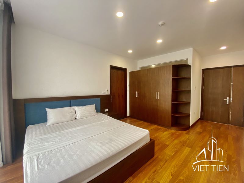 Nice 2 Bedroom Apartment on Xuan Dieu street ID 0237