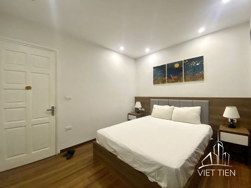 Spacious 3 Bedroom Apartment on Xuan Dieu street ID 0238