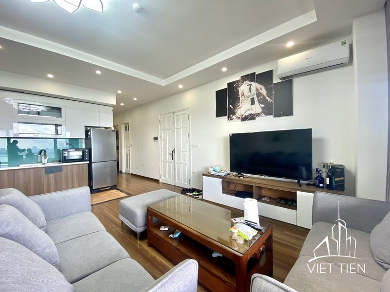 Spacious 4 Bedroom Apartment on Xuan Dieu street ID 0239