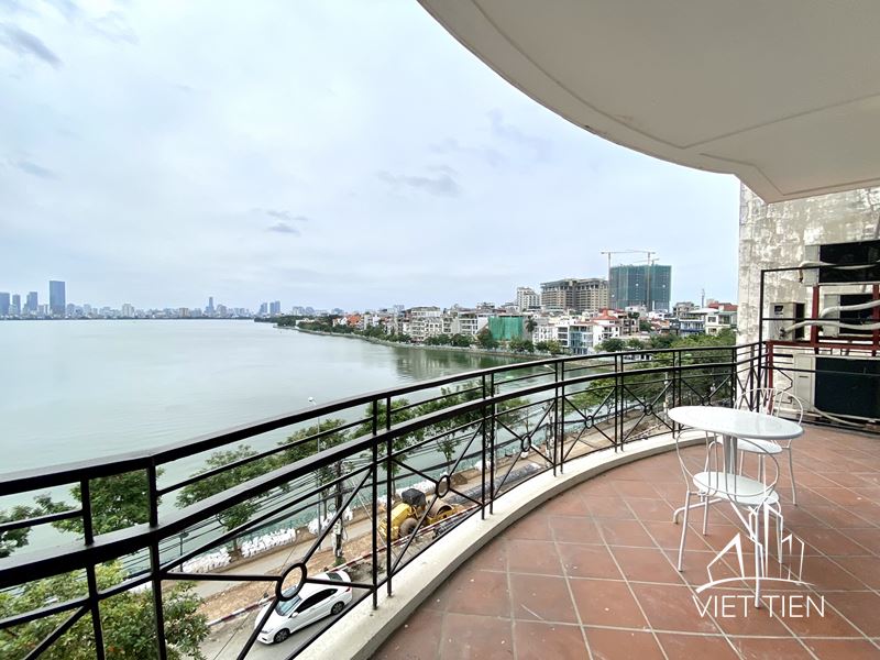 Lakeview 3 Bedroom Apartment on Xuan Dieu street ID 0240