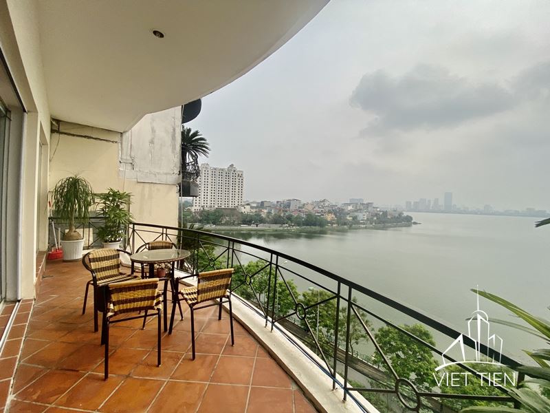 Lakeview 3 Bedroom Apartment on Xuan Dieu street ID 0241