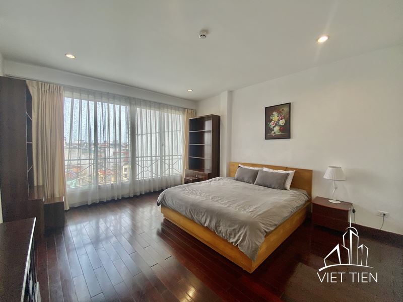 Lakeview 3 Bedroom Apartment on Xuan Dieu street ID 0241