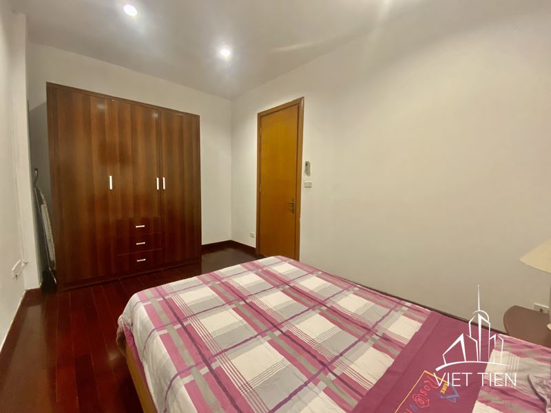 Lakeview 3 Bedroom Apartment on Xuan Dieu street ID 0241