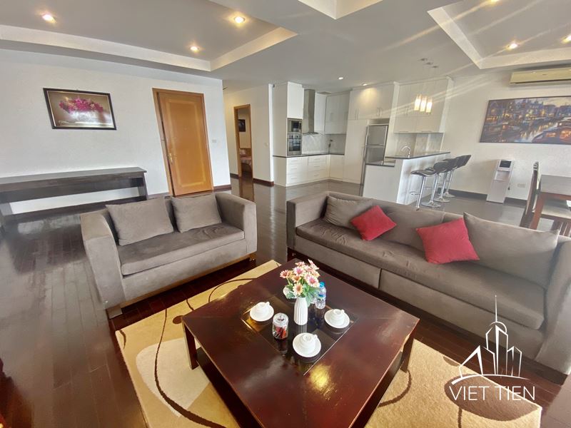 Lakeview 3 Bedroom Apartment on Xuan Dieu street ID 0241