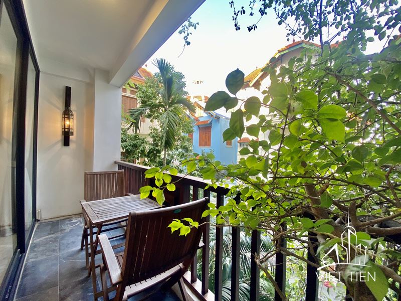 3 Bedroom With Balcony on Xuan Dieu street ID 0245