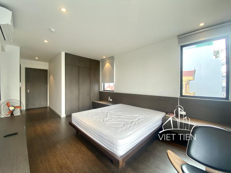 Modern spacious 1 bedroom apartment with balcony on Xuan La ID 0247