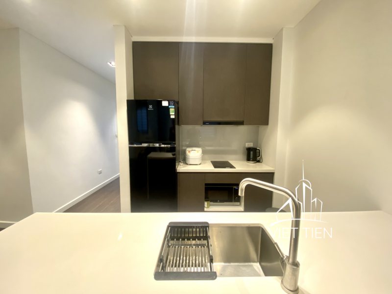 Modern spacious 1 bedroom apartment with balcony on Xuan La ID 0247