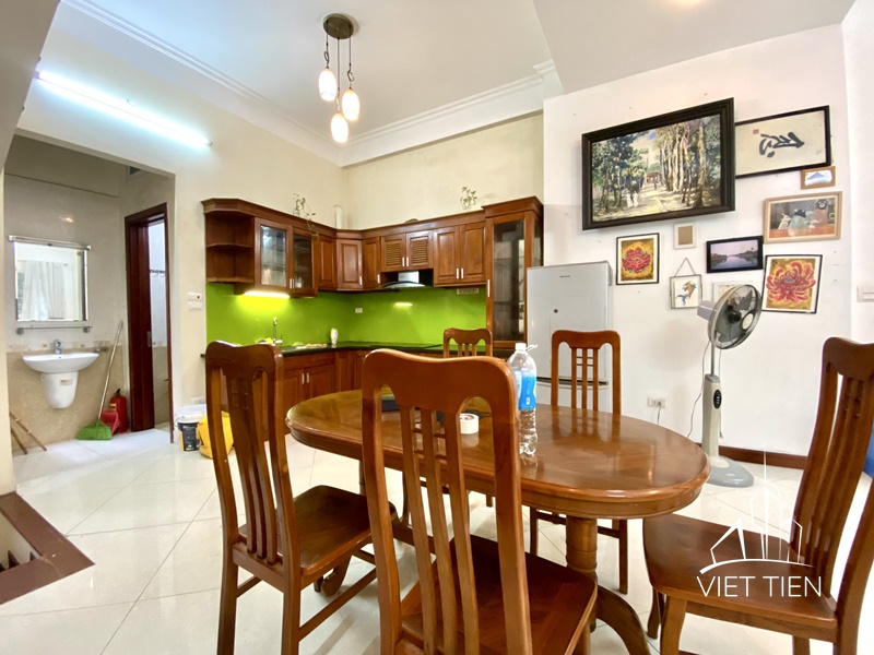 Reasonable price 4 bedroom house on Xuan Dieu Street ID 0250