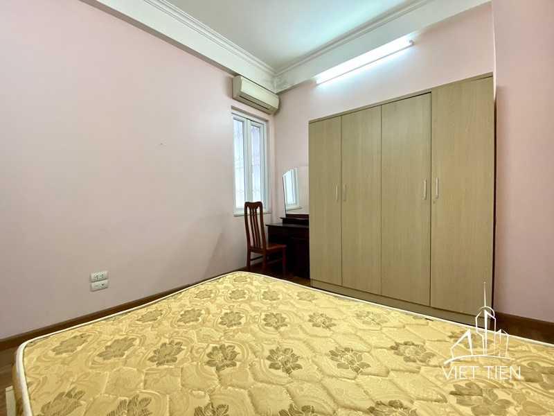 Reasonable price 4 bedroom house on Xuan Dieu Street ID 0250