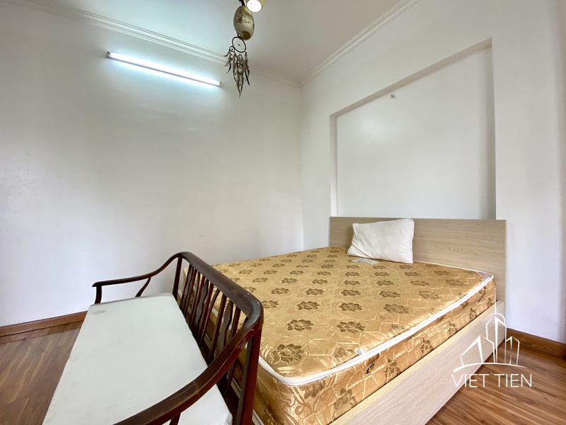 Reasonable price 4 bedroom house on Xuan Dieu Street ID 0250