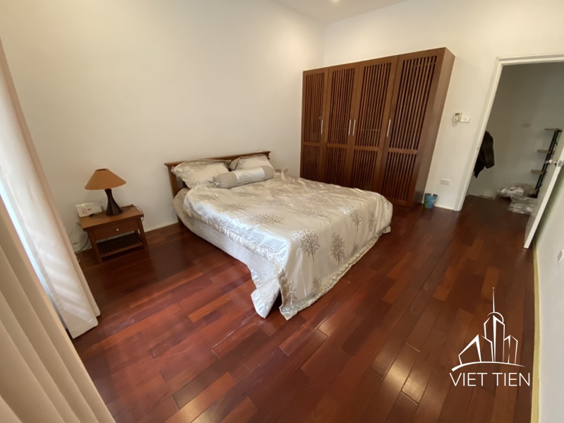 Fully furnished 3 bedroom house on Xuan Dieu Street ID 0254