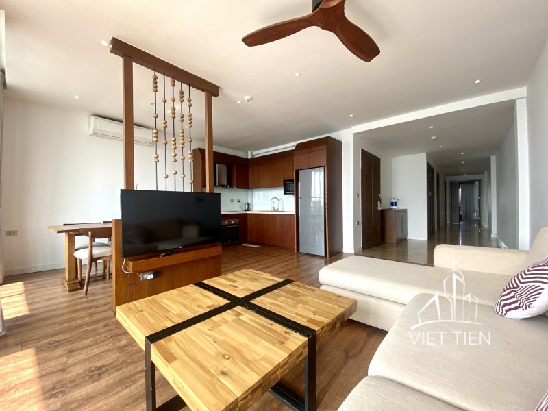 Lake view modern 3 bedroom apartment with balcony on Xom Chua street ID 0256