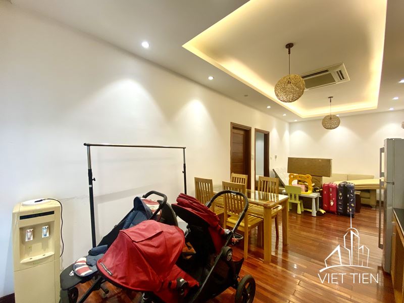 Cosy 2 Bedroom Apartment For Rent On Xuan Dieu Street ID 0260