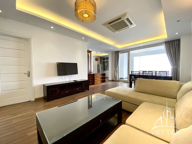 Big Terrace 3 Bedroom Apartment With Lake View On Xuan Dieu Street ID 0263