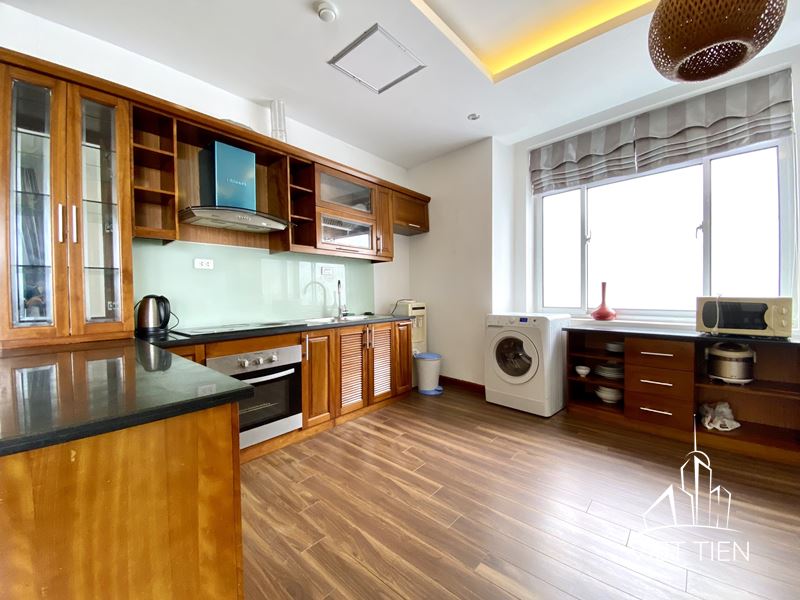 Big Terrace 3 Bedroom Apartment With Lake View On Xuan Dieu Street ID 0263