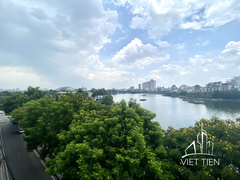 Beautiful lake view studio with balcony in Truc Bach area ID 0266