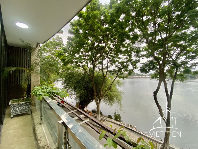 Beautiful lake view 2 bedroom apartment  in Truc Bach area ID 0271