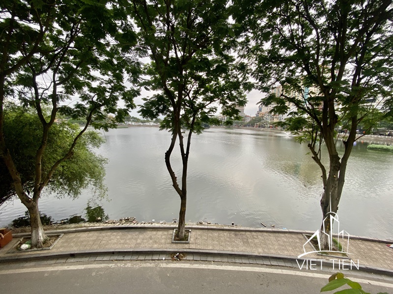 Beautiful lake view 2 bedroom apartment  in Truc Bach area ID 0271