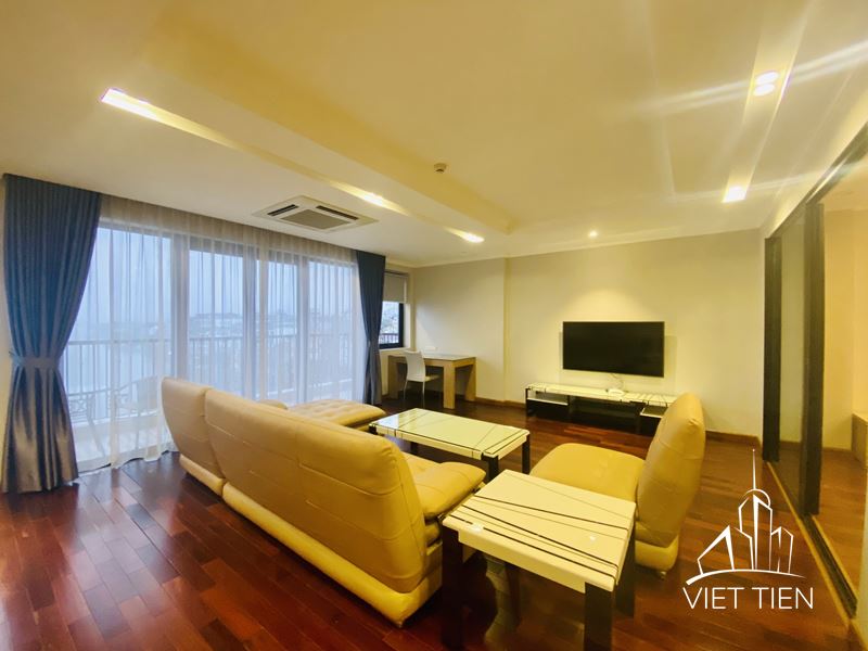 Spacious 2 Bedroom Apartment with Lakeview on Xuan Dieu street ID 0274