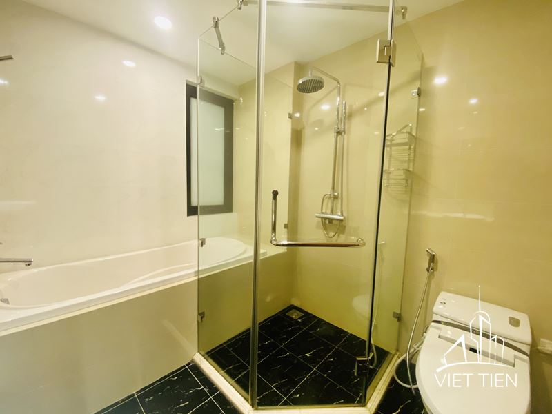 Cosy 2 Bedroom Apartment with Gym on Xuan Dieu street ID 0275