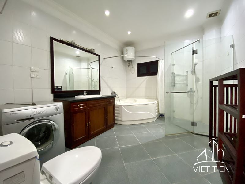 Old Style 2 Bedroom Apartment on Xuan Dieu street ID 0276