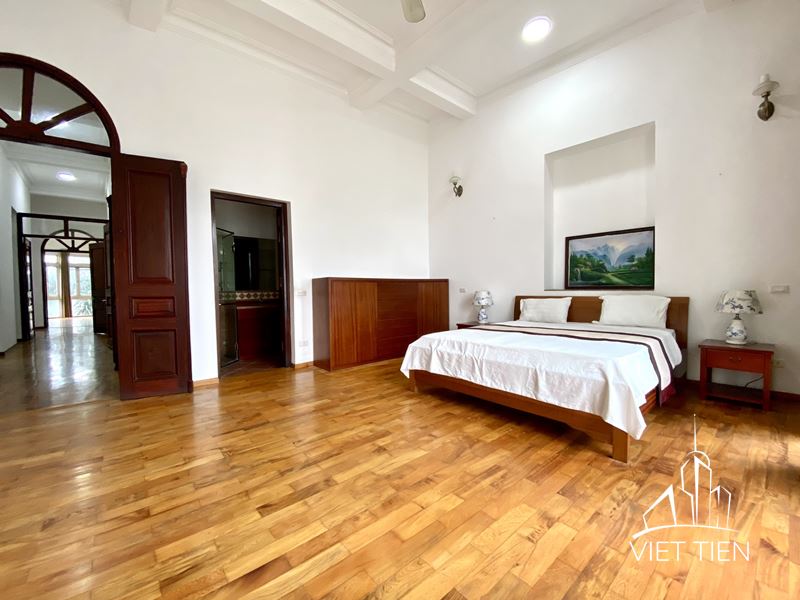 Old Style 2 Bedroom Apartment on Xuan Dieu street ID 0276