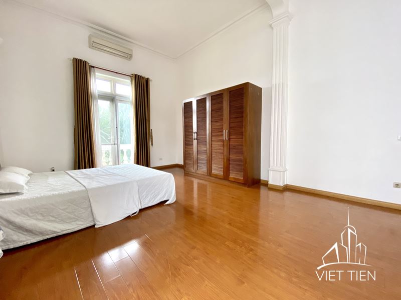 Old Style 2 Bedroom Apartment on Xuan Dieu street ID 0276