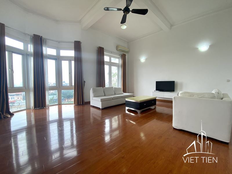 Old Style 2 Bedroom Apartment on Xuan Dieu street ID 0277