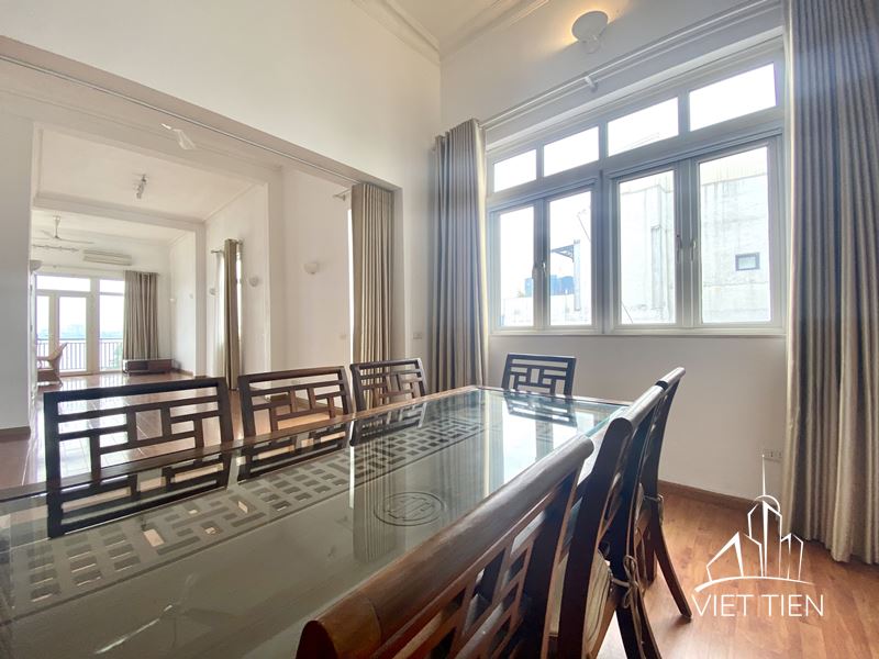 Old Style 2 Bedroom Apartment on Xuan Dieu street ID 0277