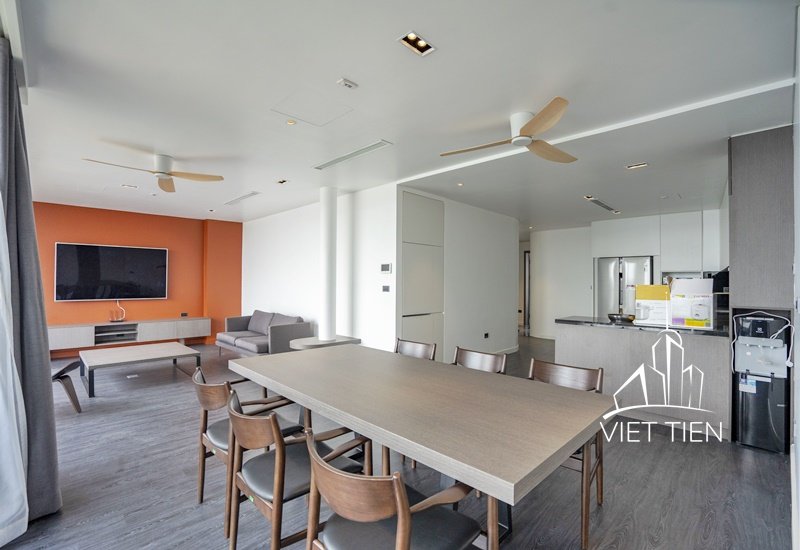 Modern 3 Bedroom Apartment on Trinh Cong Son street ID 0297